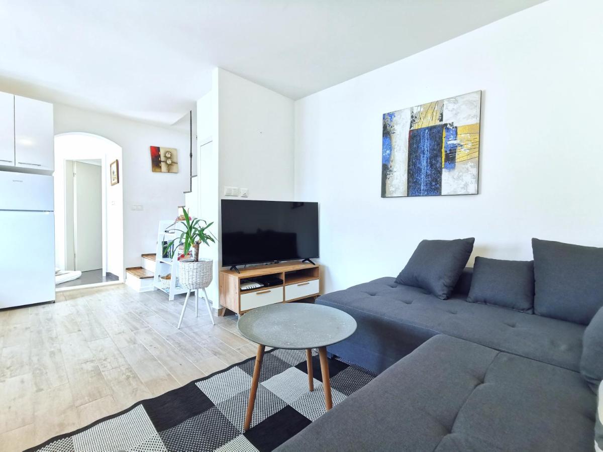 Apartment Doris *